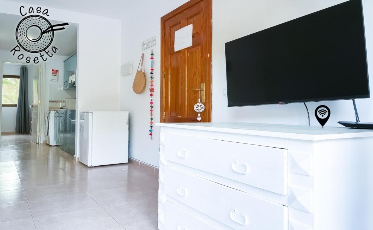 Family Casa Rosetta 4 Persons - Wifi And Pool Service Κοραλέχο Εξωτερικό φωτογραφία