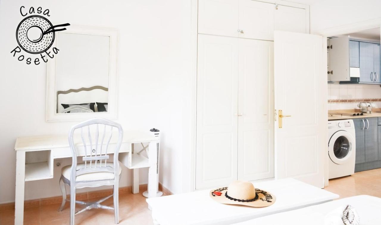 Family Casa Rosetta 4 Persons - Wifi And Pool Service Κοραλέχο Εξωτερικό φωτογραφία